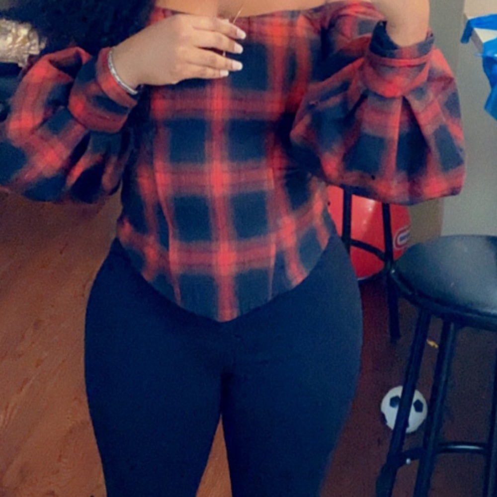 Balloon sleeve top